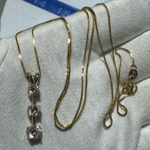 14KT Yellow Gold Past, Present & Future CZ Pendant Necklace